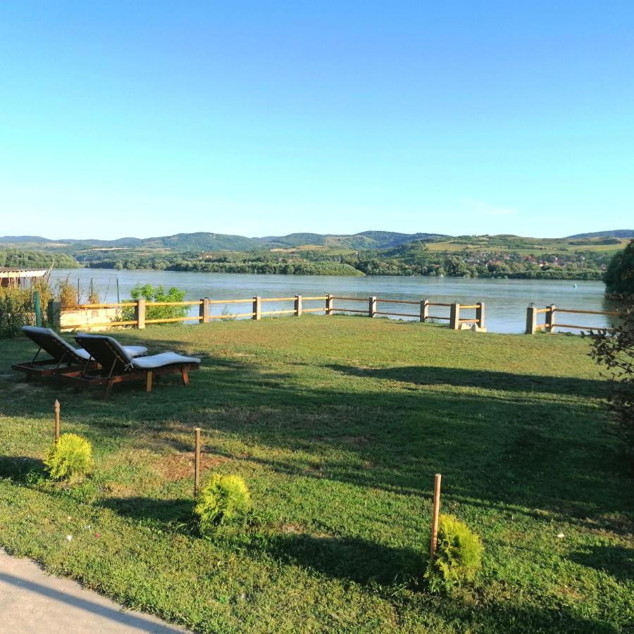 Captain'S House By The Danube River Cerevic 외부 사진